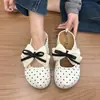 Mules de punta cerrada estilo francés con lunares y lazo para mujer, nuevo modelo de otoño 2026, zapatos Mary Jane Birkenstock que aumentan la altura