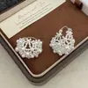Brincos Vintage de Pérola Vazados, Luxo Casual Exagerado, Moda de Alto Padrão, Brincos Versáteis de Design de Nicho para Mulheres