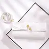 Bolso Nuevo Estilo de Cuero Trenzado con Acabado de Alta Gama, Bolso de Hombro de Nicho, Moderno y a la Moda, Bolso de Mano con Herrajes Dorados, Bolso Bandolera Tipo Baguette