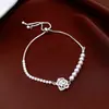 Pulseira Pingente Flor de Zircônia e Pérola com Contas Estilo Francês, Exquisita e Versátil, Pulseira de Alto Padrão, Joia de Nicho da Moda para Mulheres