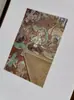 Transformação de Dunhuang por Qiu Huadong, Literatura Moderna e Contemporânea Chinesa, Editora de Literatura do Povo