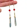 Nuevos pendientes largos de estilo chino retro con ágata roja y calcedonia azul, que exudan un aura sofisticada y elegante, perfectos como regalo para atuendos Hanfu o cheongsam