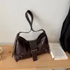 Bolso de axila retro de alta gama para mujer 2026 Nuevo popular de verano Bolso de un solo hombro Gran capacidad Bolso cruzado para ir al trabajo