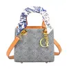 Bolsa Princesa Diana Vintage de Alta Qualidade para Mulheres 2026 Novo Modelo Bolsa de Ombro Transversal com Textura Versátil e Bolsa de Mão Elegante Estampada