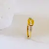 Anel Tendência e Elegante de Zircônia Taigang com Design de Nicho Levemente Luxuoso e Sofisticado, Anéis Fechados de Casal para Mulheres