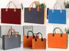 Bolsa de Fieltro Personalizada Caperucita Roja Bolsa Tote Portátil de Fieltro Bolso de Hombro Gran Capacidad Bolso de Mano Logo Imprimible