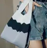 Bolso Tote Nuevo de Moda con Lindo Diseño de Animal, Bolso de Mano Versátil para Mujer, Estilo Coreano y Japonés, Bolso de Punto para Exteriores para Damas