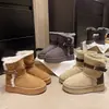 Botas de Neve de Pelúcia Slimming 2026 Inverno Femininas Fivela de Couro Camurça Retrô Moda Botas de Cavaleiro Quentes Aumenta Altura Sola Grossa