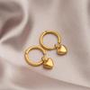 Brincos de Aço Titânio Coração Estilo Frio Ins para Mulheres Não Desbotam Nicho Luxo Acessível Simples High-End Brincos Coração de Pêssego Brincos