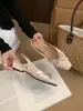 Sandálias Chuyuji estilo francês com laço floral, sola grossa, bico fechado para mulheres, verão 2026, adequadas para saias, salto plataforma, estilo fada