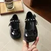 Zapatos de Princesa para Niñas 2026 Otoño Nuevos Zapatos Infantiles Zapatos Pequeños de Cuero para Niños Medianos y Mayores Actuación Fiesta de Noche Lazo Cuero Brillante