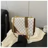 2026 Nova Estampa Retrô Textura da Moda Elegante Simples Bolsa de Ombro com Corrente para o Dia a Dia Pequena Bolsa Quadrada Transversal