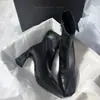 Botas ajustadas de cuero marrón con punta cuadrada y elástico para mujer, botines de tacón grueso y alto para otoño e invierno, botas de moda francesa, exportación transfronteriza