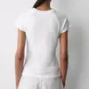 2026 Nova Camiseta Branca de Algodão com Corte Slim, Cintura Levemente Marcada, Manga Curta, Top Versátil e Estiloso para o Verão