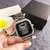 Reloj Cuadrado Tendencia en Tiktok con un Toque de Alta Gama, Exquisito Reloj para Mujer, Elegante y Chic Reloj para Mujer, Modelo Popular para Mujer