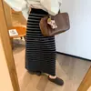 Falda Larga Recta de Punto con Rayas Retro para Mujer 2025 Otoño e Invierno Nuevo Estilo Cintura Alta Efecto Adelgazante Elegante Cintura Elástica