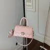 Elegante bolso pequeño cuadrado de mano para mujer, nuevo modelo 2026, bolso de cadena acolchado estilo Chanel, bolso de hombro y cruzado moderno y versátil