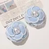 Acessórios de Camélia de Pérola em Tecido Colorido Doce DIY Acessórios de Cabelo Roupas Grampos de Cabelo Acessórios de Broche