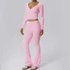 Conjunto de yoga estilo europeo y americano, secado rápido, sensación de segunda piel, doblemente pulido, escote en V pronunciado, manga larga, pantalones que levantan el trasero, ropa para deportes y fitness 62628+52338