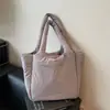 Bolso Nube Simple de Gran Capacidad Nuevo Bolso de Hombro Portátil de Moda Casual Bolso Tote para Estudiante Femenina Viajes al Trabajo