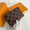Comércio Exterior Atacado Fornecimento Carteira Curta Simples Zíper Mini Carteira Porta-moedas PVC Bolsa para Cartões