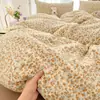 Clase a Hilo de doble capa Algodón puro Juego de cuatro piezas para cama Algodón lavado para cama Sábanas Cubre edredón Verano Dormitorio de estudiante Juego de tres piezas 4
