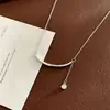 Colar com Pingente de Franja de Prata de Lei S925 com Sorriso Cravejado de Diamantes para Mulheres Design de Nicho Versátil Luxo Leve Toque de Alto Padrão Corrente para Clavícula Venda por Atacado