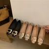 Zapatos de Salón de Charol con Hebilla Cuadrada para Mujer 2026 Nuevo Estilo Coreano Primavera y Otoño Tacón de Cuña Elegante para el Trabajo y la Noche