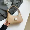 Bolsas Coreanas de Alto Padrão para Mulheres 2025 Outono Nova Moda Simples Bolsa de Ombro ou Axila Bolsa de Meia-Lua da Moda para Mulheres