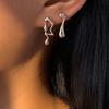 Aretes de Plata Esterlina S925 Únicos de Corazón para Reparar Corazón Roto para Mujer Nicho Lujo Accesible Diseño de Alta Gama Sentido del Diseño