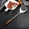 Espátula Espessada de Aço Inoxidável para Cozinha Doméstica, Espátula de Fritura de Ferro Espessada, Escumadeira, Cabo de Madeira, Conjunto de Utensílios de Cozinha Anti-Escaldante