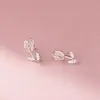 Pendientes de Plata de Ley S925 Nalan Exquisitos y Sencillos Estilo Ins Diseño de Nicho Ágata Blanca Tulipán M07683