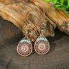 Pendientes colgantes retro de moda personalizados, pendientes colgantes largos y populares transfronterizos, joyería creativa al por mayor de Europa y Estados Unidos.