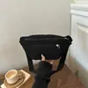 Bolso bandolera para mujer, nuevo bolso de pana de otoño, bolso de pecho simple, bolso de hombro de estilo japonés para mujer, bolso pequeño para ir al trabajo y salir