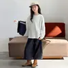 Conjunto de Outono para Meninas 2026 Novo Estilo Crianças de Meia-Idade e Mais Velhas Moda Estilo Coreano Colete Listrado Camada de Base Calça de Pernas Largas Conjunto de Três Peças