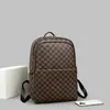 Mochila de cuero suave para hombre, mochila de alta gama 2026 nueva moda para portátil, gran capacidad, mochila moderna para viajes de negocios