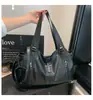 Bolsa de Tote Popular Transfronteriza, Gran Capacidad, Gama Alta, Lujo Ligero, Estilo de Nicho, Bolso Cruzado de Hombro Único para Mujer, Bolso Versátil para el Hombro para el Viaje Diario