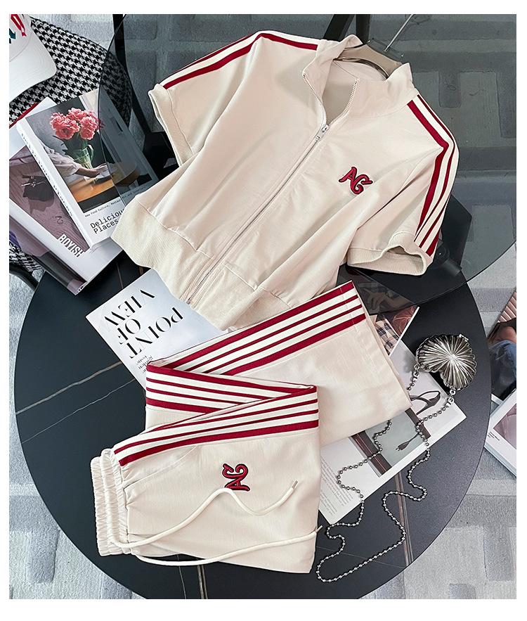 跨境淘货源分销2023春夏秋季新款街头潮流减龄小个子爆款欧货网红款运动套装休闲运动气质休闲时尚流行新款春夏秋装春夏秋装女装时尚套装套装女装春夏秋季套装女套装女女士运动服女装两件套套装卫衣套装休闲套装春夏秋季套装女装时尚套装盐系休闲套装女装2023百搭设计感小众洋气欧货阿里国际站跨境采购Cross-border, online shopping source, distribution, 2023 spring summer autumn, new, street trends, age reduction, small, explosive, European goods, network red, sportswear, leisure sports, temperament leisure, fashion popular, new spring summer autumn clothing, spring summer autumn women's clothing, fashion suit, suit women's clothing, women's sportswear, women's two-piece, hoodie suit, suit leisure, Fashion suit, salt department, leisure suit, women's 2023, everything, design sense, niche, foreign style, Ali International Station, cross-border procurement