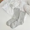 Meias de Primavera e Verão Femininas Finas Respiráveis Meias com Babados Novas Simples Meia-Calça de Cor Sólida Malha Vazada ins Meias Femininas da Moda