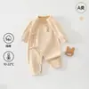 Ropa de bebé de algodón puro Clase A, mameluco para todas las estaciones para recién nacidos de 0 a 3 meses, conjunto estilo monje para recién nacidos, enterizo para primavera y otoño