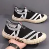Nuevos zapatos de lona para hombre 2026 primavera-verano zapatos con panel de malla transpirables versátiles zapatos para hombre estilo coreano modernos mocasines slip-on