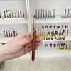 Pincel Detalle Cónico de Pelo de Cola de Lobo Amarillo para Debajo de los Ojos y Detalles de Delineador, Iluminando las Comisuras Internas de los Ojos y Difuminando las Bolsas Lagrimales, Pincel de Maquillaje Cangzhou