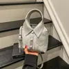 Diseño de Personalidad Estilo Coreano Nueva Tendencia de Moda 2025 Camisa Casual Simple Color Sólido Bolso Cruzado de un Solo Hombro para Mujer