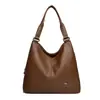 Bolso de Hombro de Cuero Suave de Color Sólido Más Vendido para Mamá, Nuevo Modelo 2026, Bolso de Mano y Bolso Cruzado Simple y Elegante para Mujer, Disponible para Dropshipping