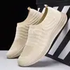 2025 Nova Coleção Primavera/Verão Sapatos Masculinos de Malha Respirável Tecido Fly Casual Atacado Tendência Versátil Tênis para Corrida