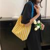 2024 Nuevo Estilo Estilo Perezoso Bolsa de Tela Tejida para Mujer Bolsa de Gran Capacidad Verano Rayada Color de Contraste Artística Bolso de Hombro Bolso de Mano