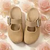 Mules de punta cerrada de una sola tira con hebilla cuadrada para mujer, nuevo modelo 2026, sandalias de slip-on transpirables tejidas de punta redonda para uso casual en casa y al aire libre