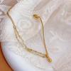 Europeo y Americano Nicho Versátil Doble Capa Cadena Labial Empalmada Cadena de Hueso de Serpiente Colgante de Pequeñas Cuentas de Acero Acero Titanio Chapado en Oro de 18K Pulsera para Mujer