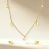 Estilo japonés y coreano diseño fresco y simple corazón geométrico estrella colgante acero inoxidable collar pendientes conjunto fábrica al por mayor