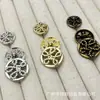 Botões metálicos redondos, vazados, para ternos, casacos de lã tricotada e outras peças de vestuário; botões decorativos simples e versáteis para costura à mão